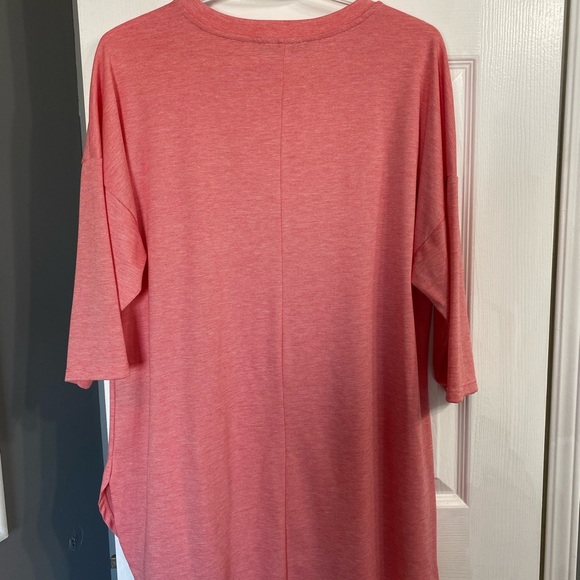 Top - Picture 3 of 3